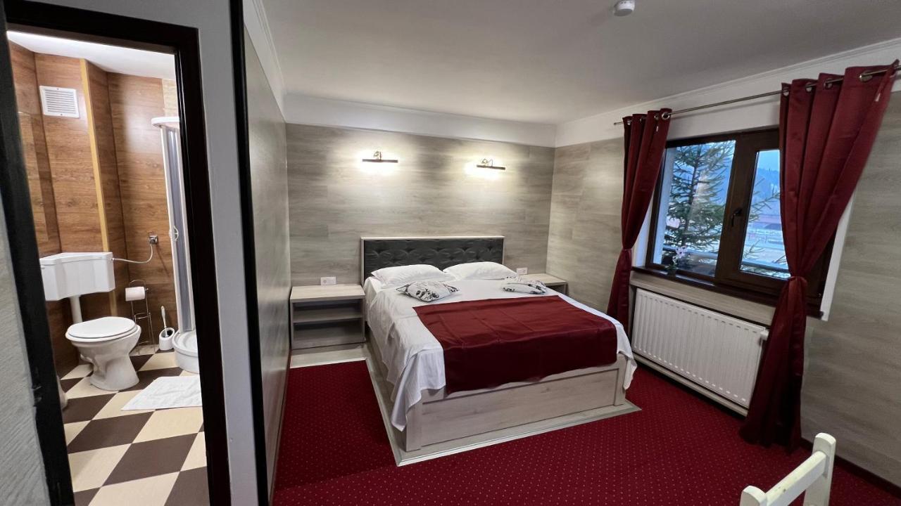 Royal Bucovina Residence Adults Only-Self Check-In Câmpulung Moldovenesc Εξωτερικό φωτογραφία