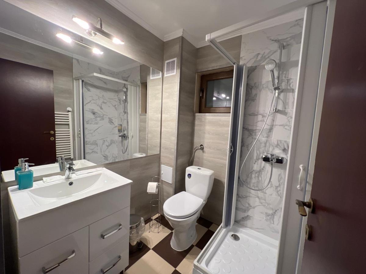 Royal Bucovina Residence Adults Only-Self Check-In Câmpulung Moldovenesc Εξωτερικό φωτογραφία